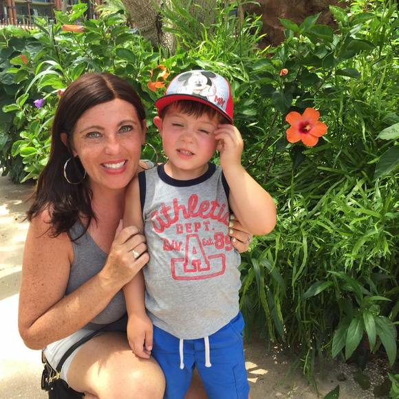 Meet your Posher, Ali - Picture 1 of 1